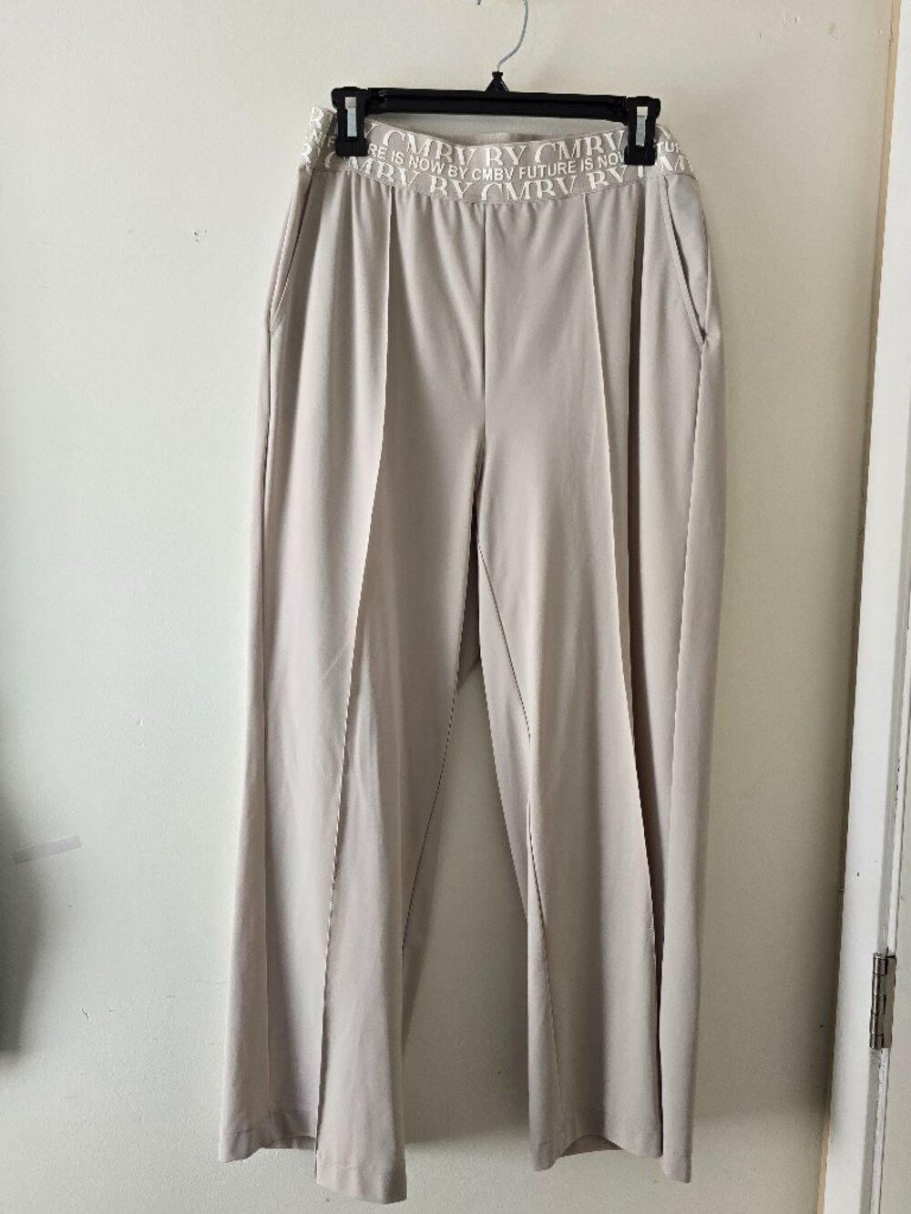Cambio Beige Pant Size 44